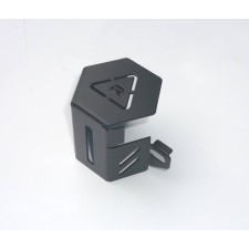 BRZDOVÁ KRYTKA NÁDRŽKY ZADNÍ - NEREZOVÁ - ČERNÝ LAK - JAWA 300 CL , MODEL 42